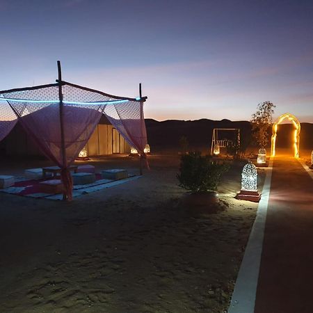 Desert Romantic Camp مرزوكة المظهر الخارجي الصورة