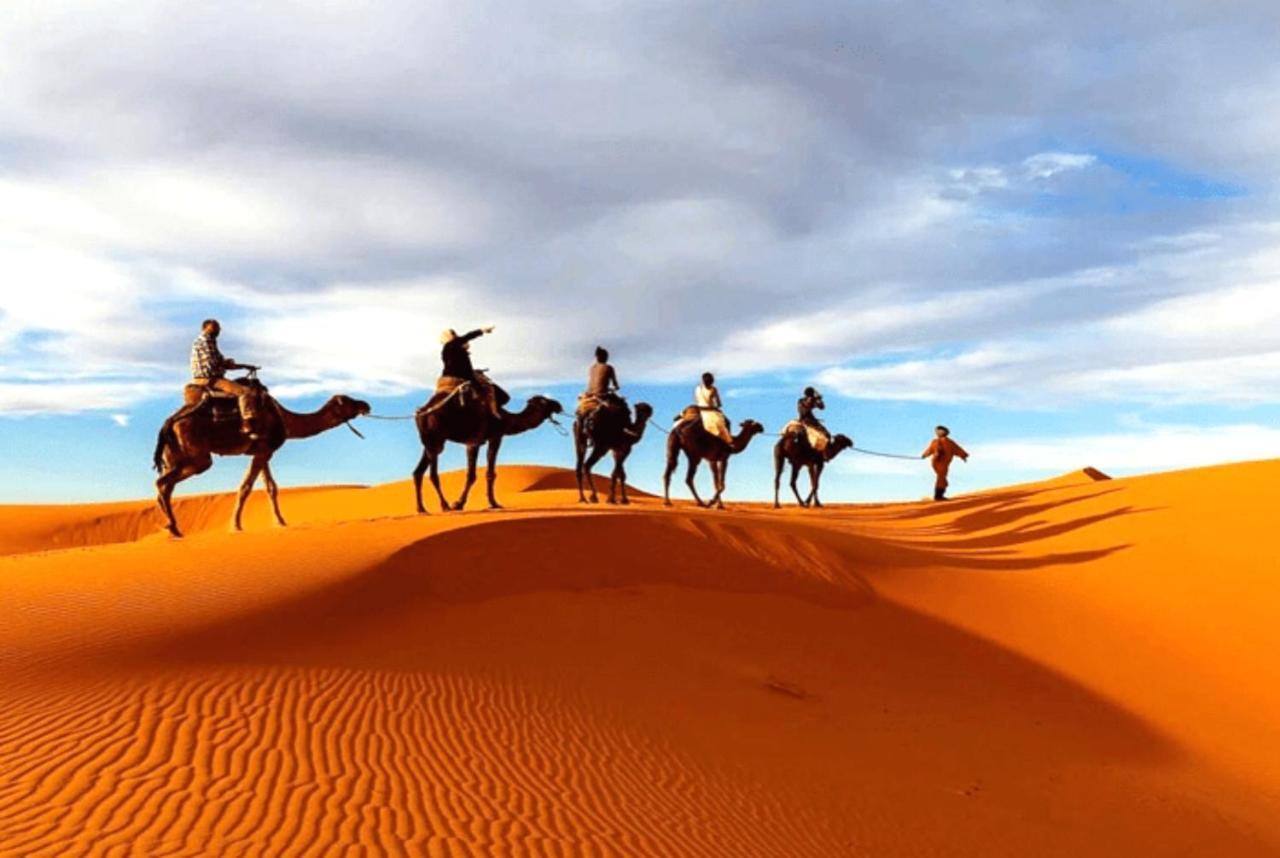 Desert Romantic Camp مرزوكة المظهر الخارجي الصورة