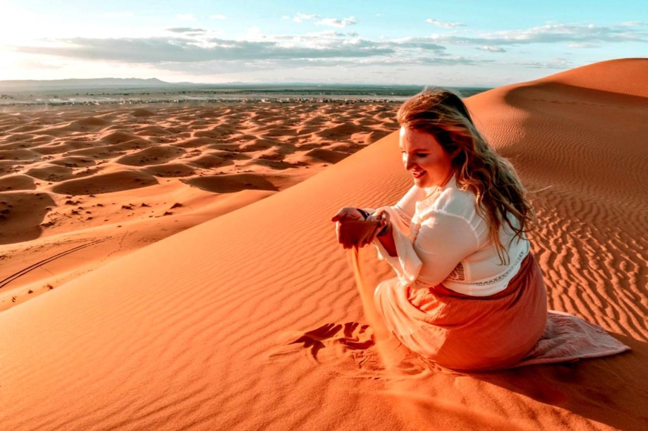 Desert Romantic Camp مرزوكة المظهر الخارجي الصورة
