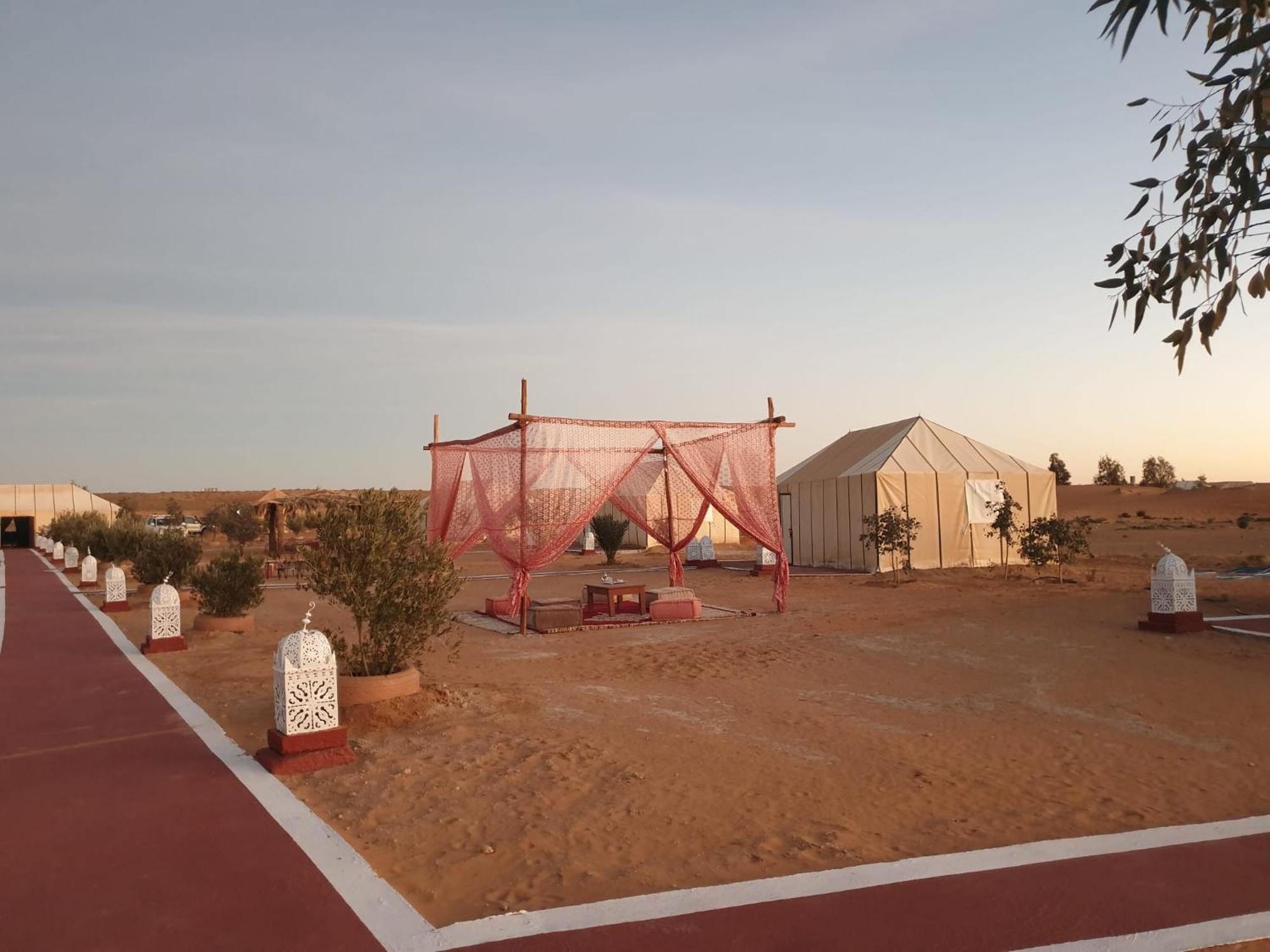 Desert Romantic Camp مرزوكة المظهر الخارجي الصورة